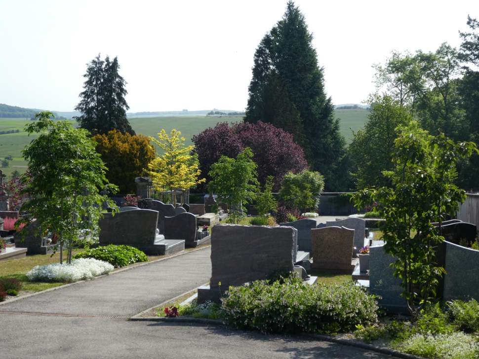 Cimetière de Mandres-sur-Vair