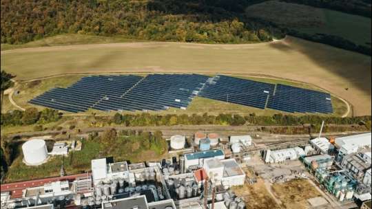 Embedded thumbnail for Le solaire thermique, une solution d'énergie renouvelable vertueuse